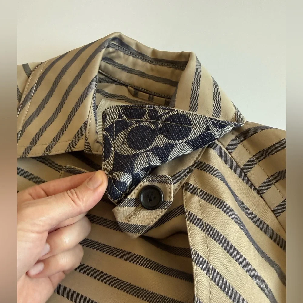 Coach Factory Stripe Short Trench - Picture 13 of 13